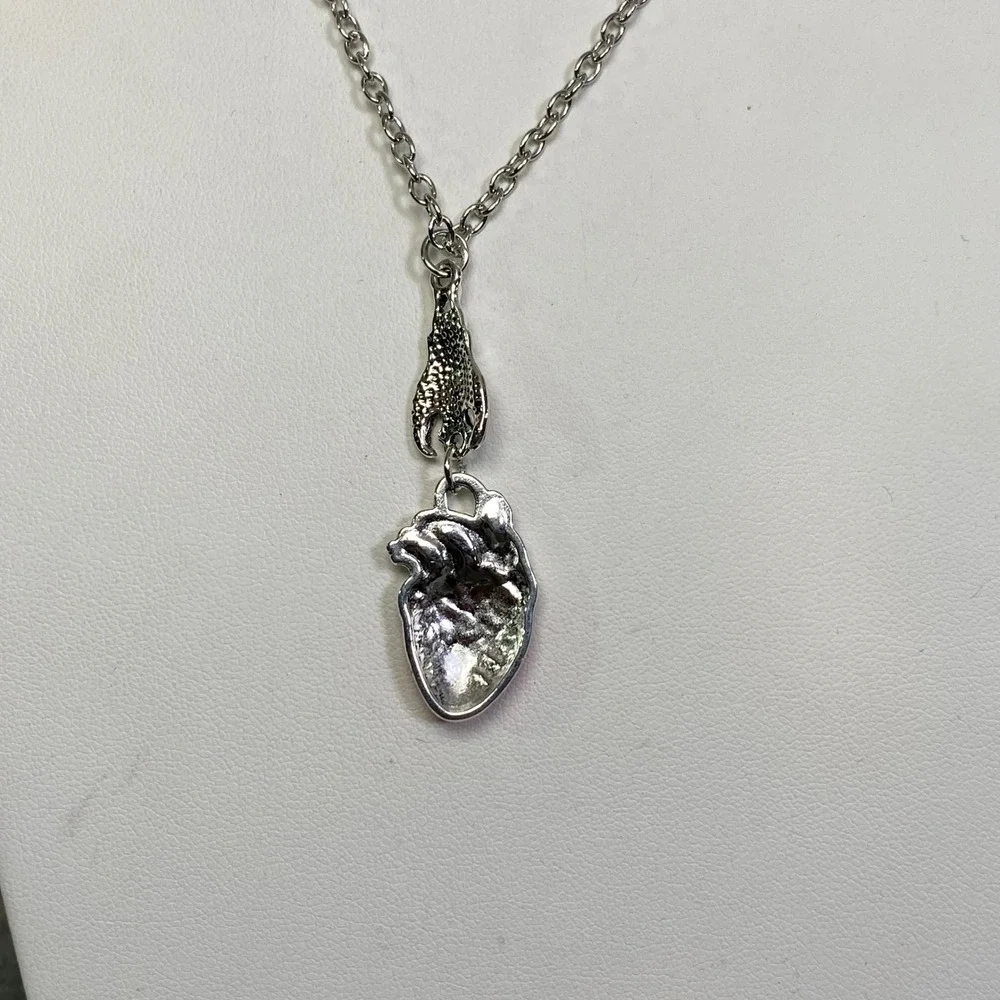 Anatomical Heart Bat Pendant Necklace Women's Gothic Halloween Silvertone  18in